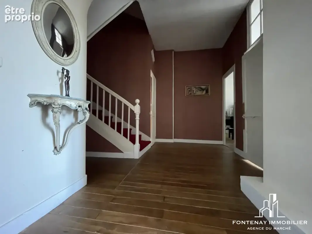 Maison 9 pièces 299 m² à vendre à Fontenay-Le-Comte (85200) - photo 7