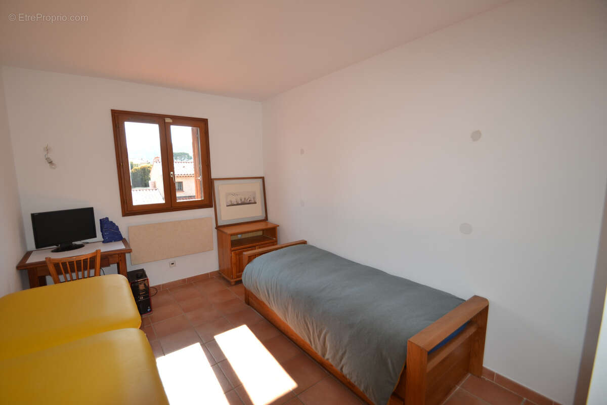 Maison à VALLAURIS