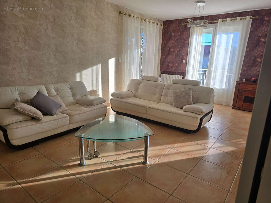 Maison à SIX-FOURS-LES-PLAGES