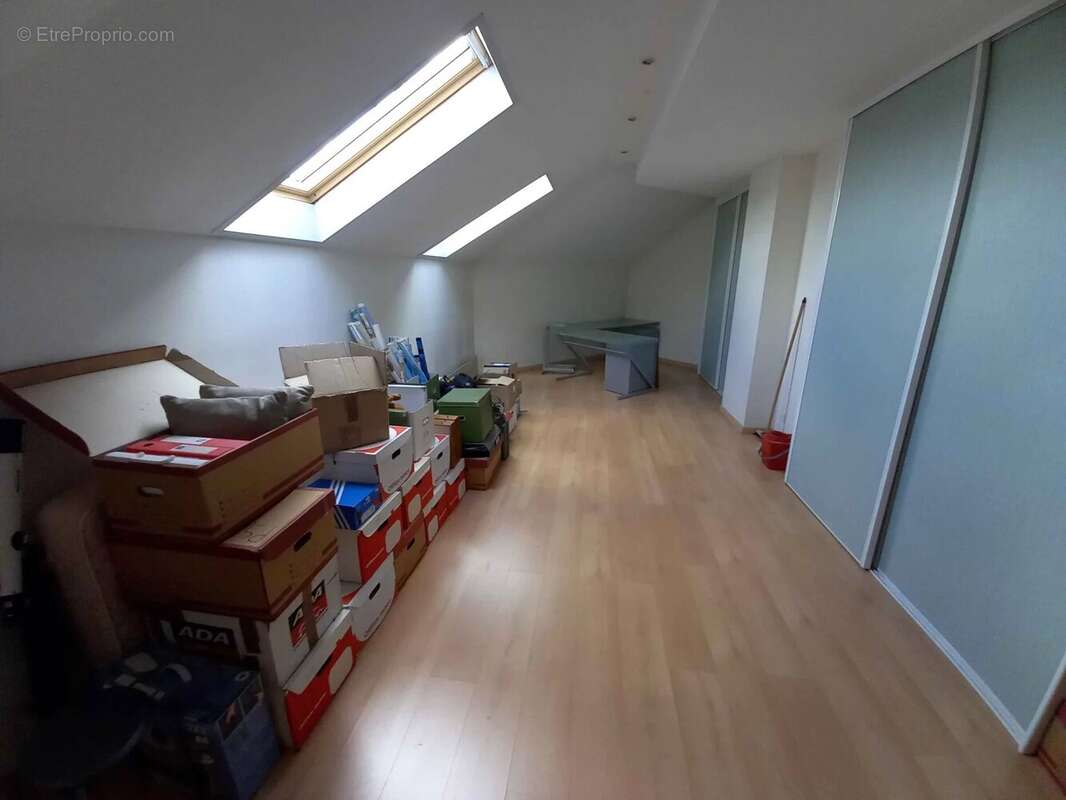 Appartement à AULNAY-SOUS-BOIS