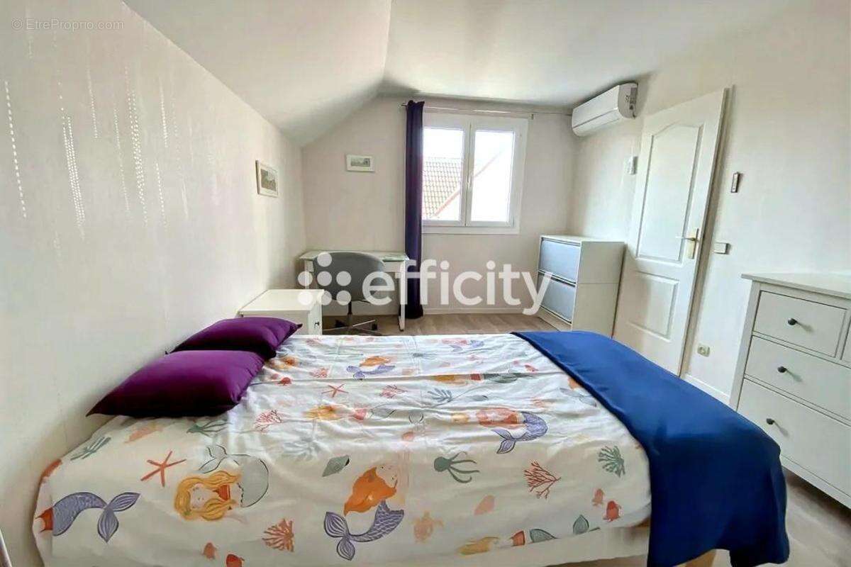 Maison à NOISY-LE-GRAND