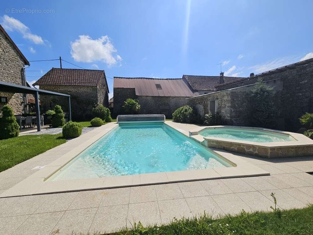Maison à MARSAC