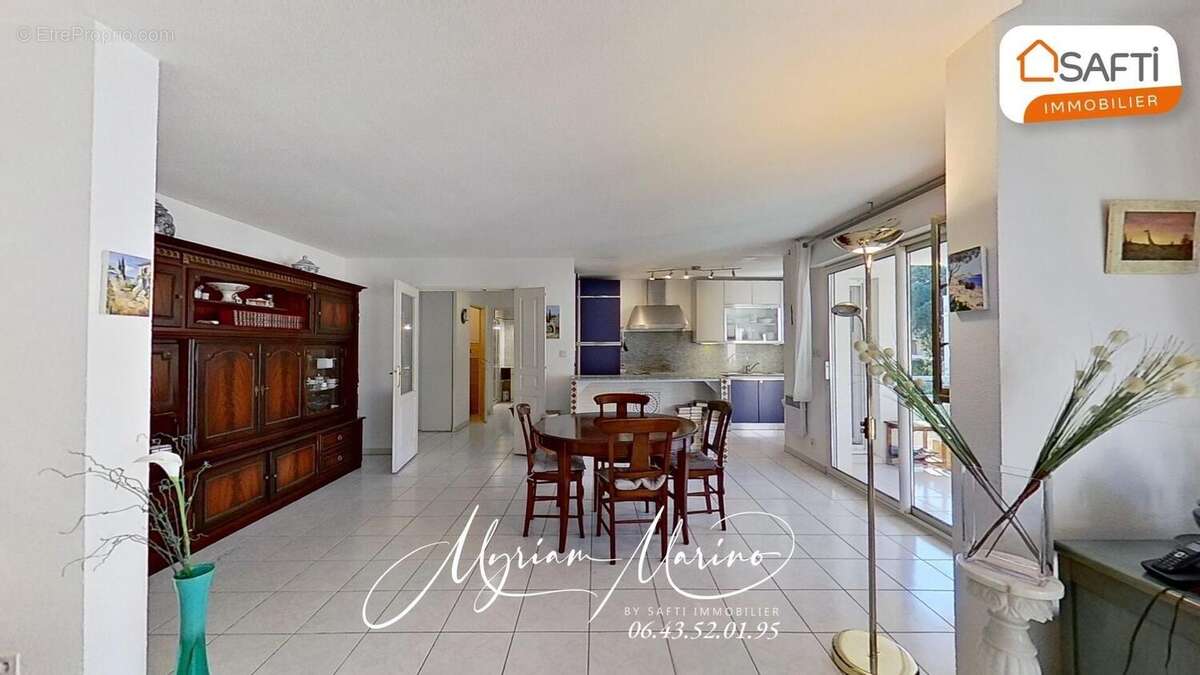 Photo 8 - Appartement à FREJUS