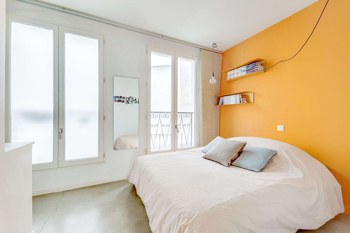 Appartement à PARIS-11E