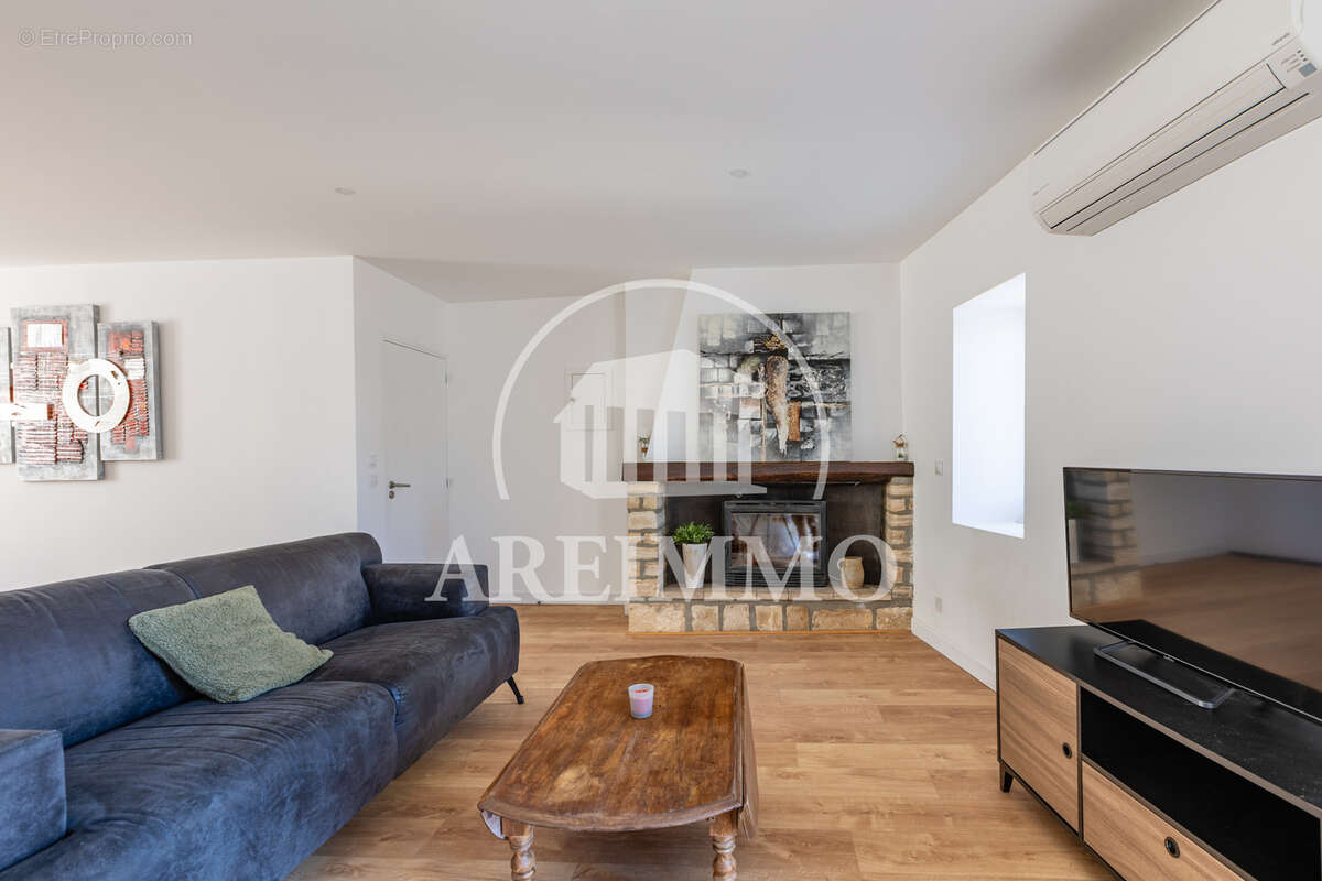 Maison à SAINT-MARTIN-DE-LONDRES