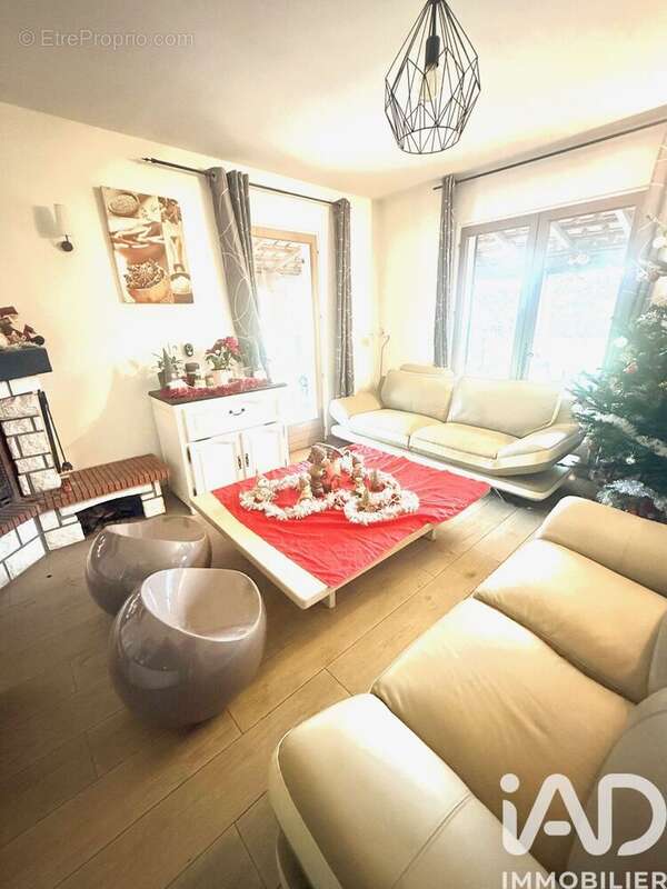 Photo 2 - Maison à LE LUC