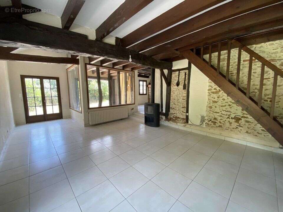 Maison 188 m² à Cazaubon  - photo 90