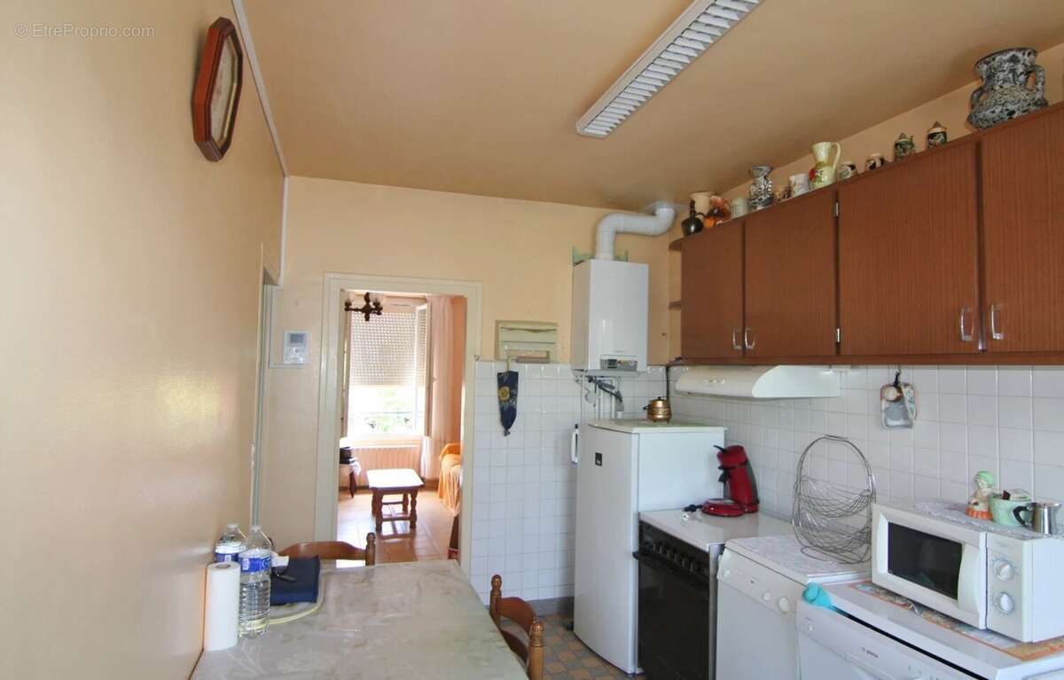 Maison à SAINT-CHERON