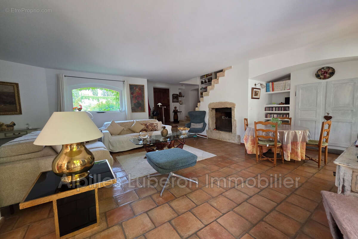 Maison à SAINT-REMY-DE-PROVENCE