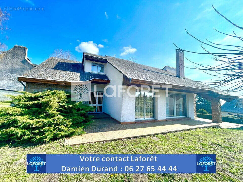 Maison à RIEUPEYROUX