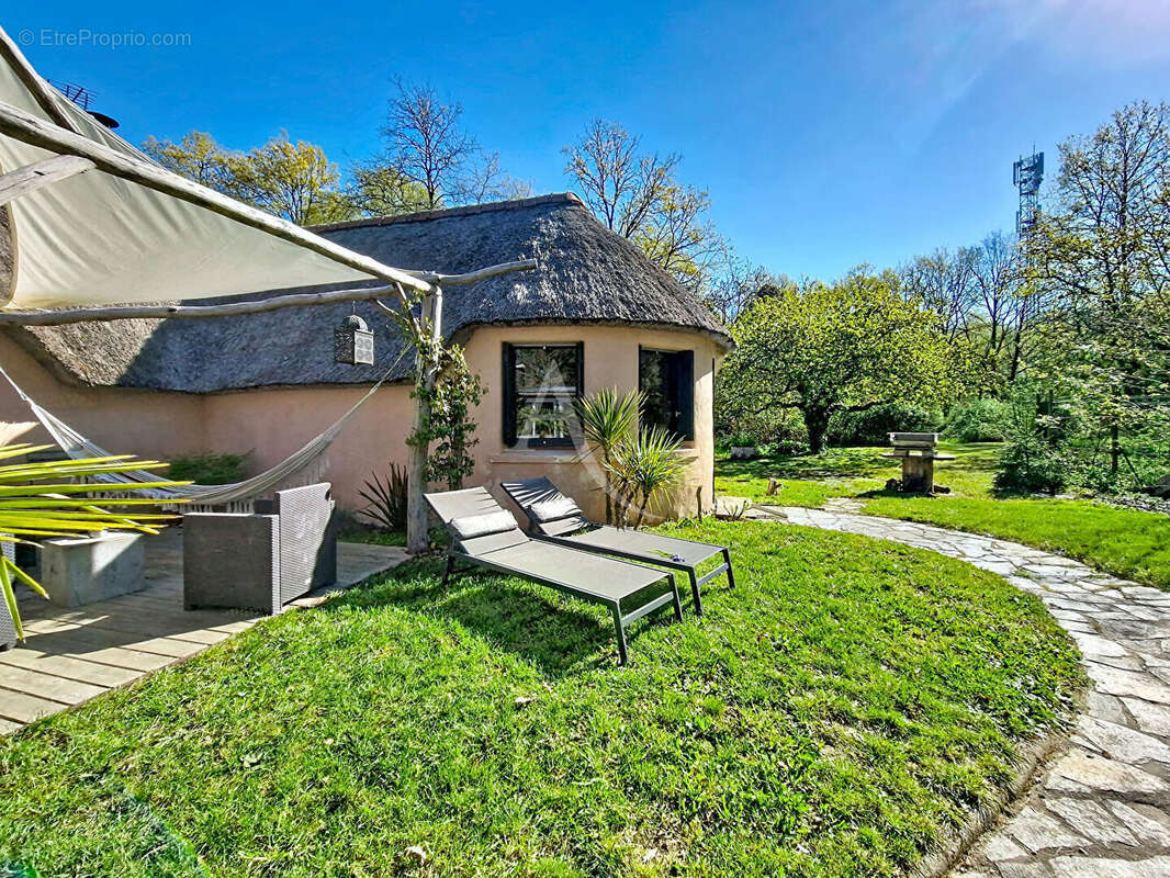 Maison à DOUE-LA-FONTAINE