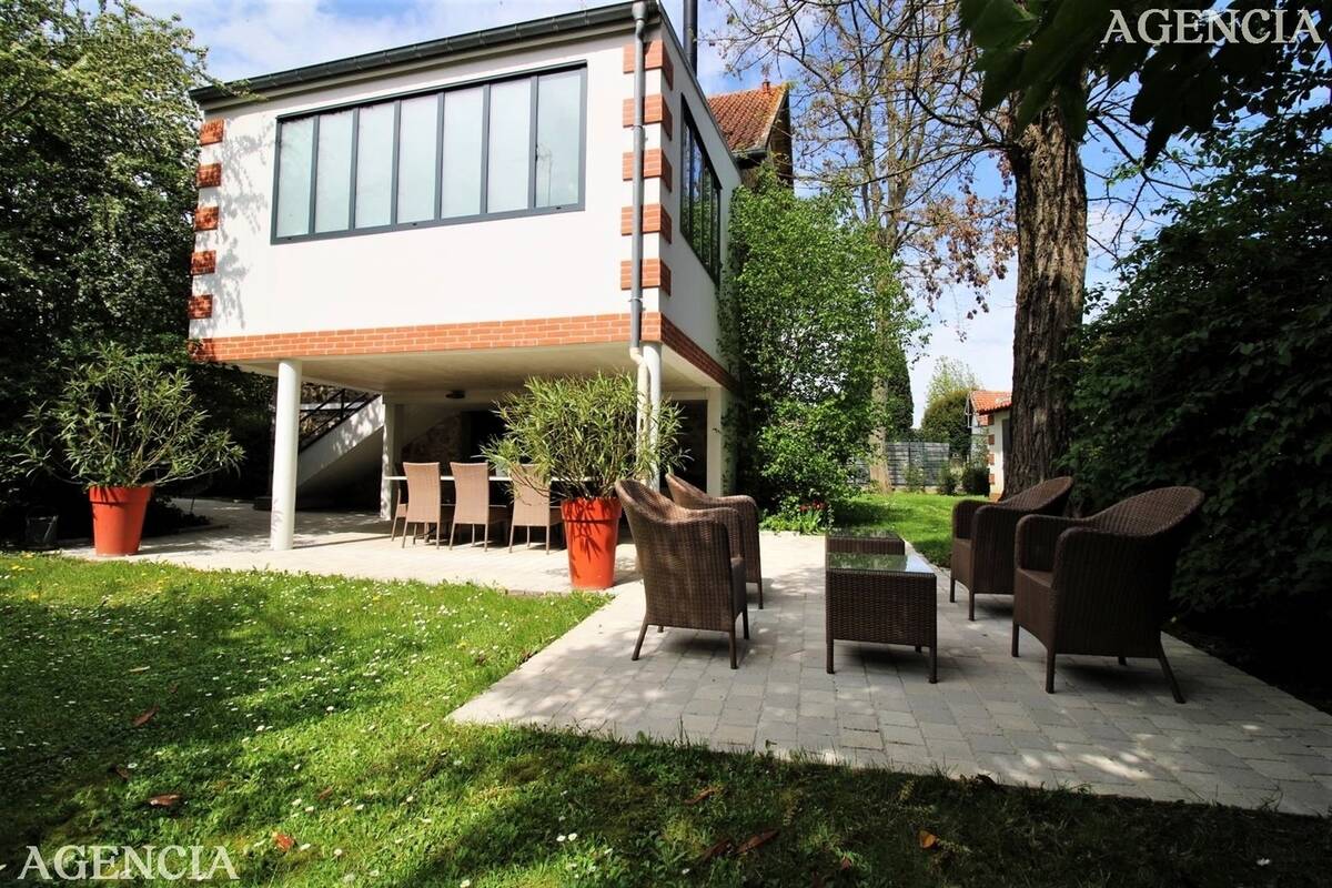 Maison à PONTAULT-COMBAULT