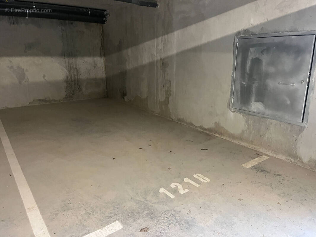 Autre à SAINT-ETIENNE-DE-TINEE