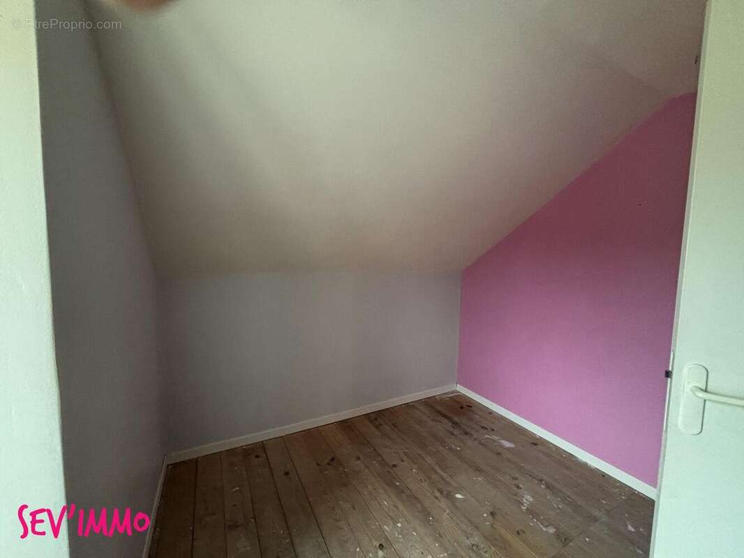 Maison à VARENNES-SUR-ALLIER