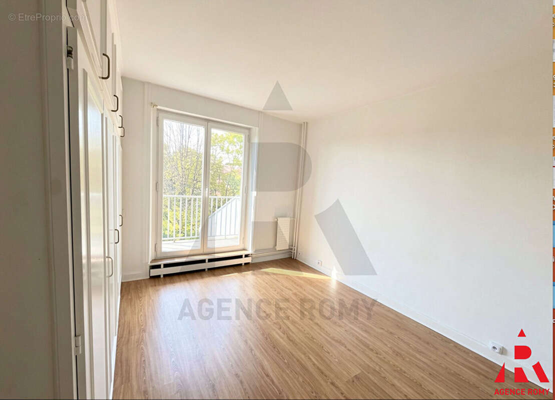 Appartement à VERSAILLES