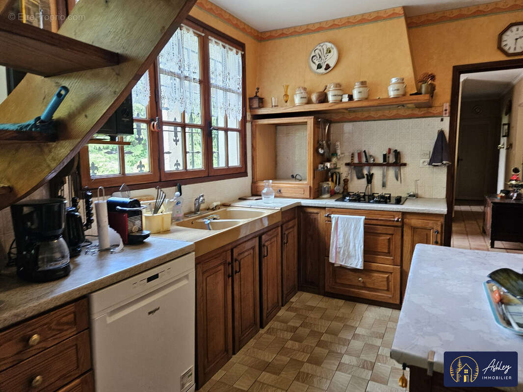 Maison à NEUVIC