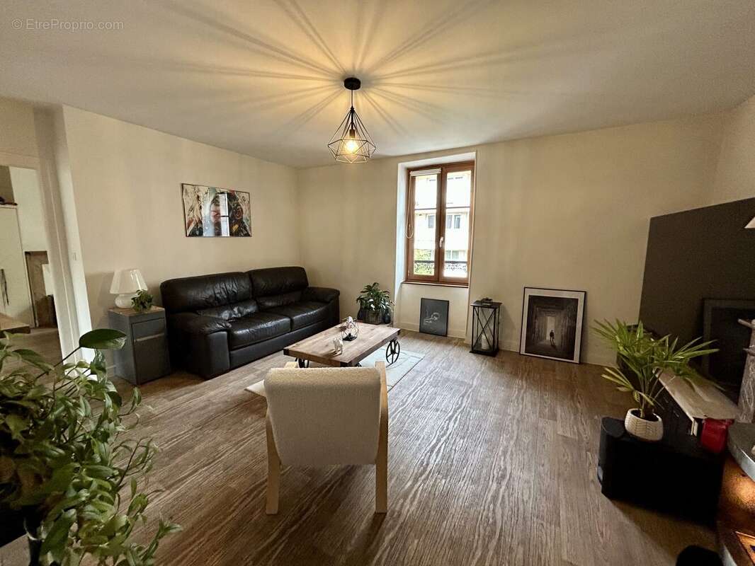 Appartement 120 m² à Limoges  - photo 9