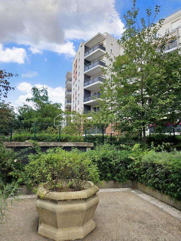 Appartement à ROMAINVILLE