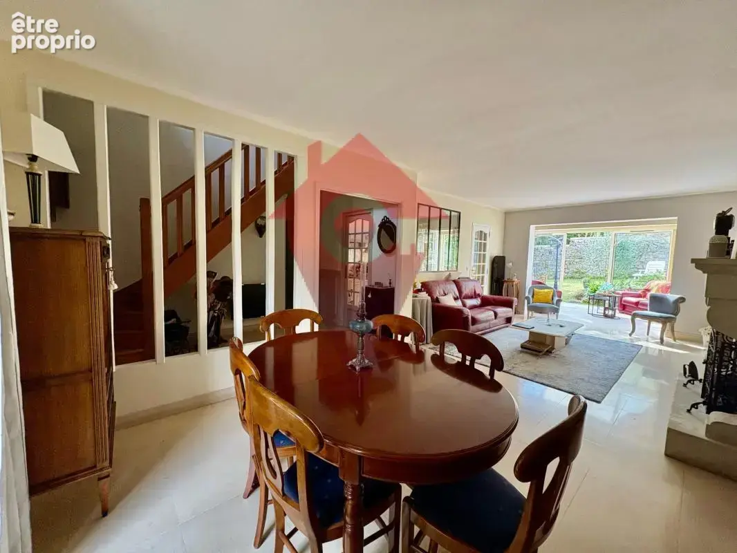 Orgeval- Belle maison familiale au coeur du village- - photo 2
