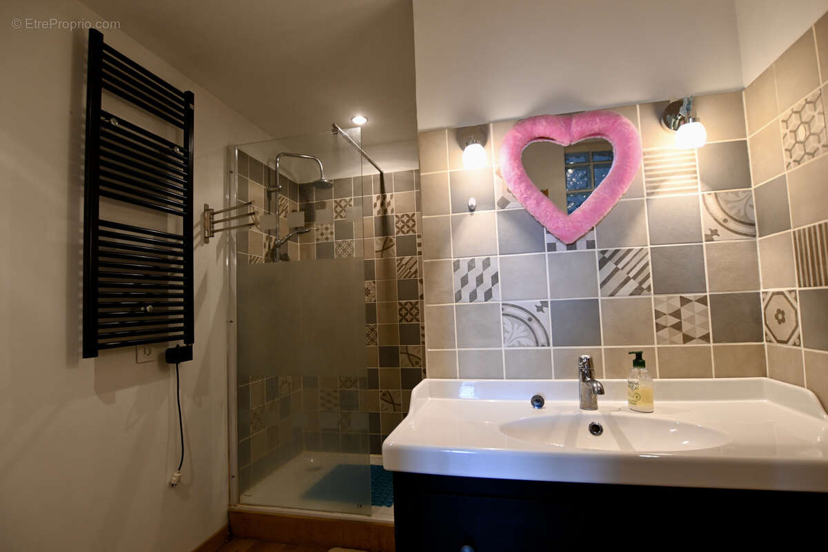 Appartement à NOYERS