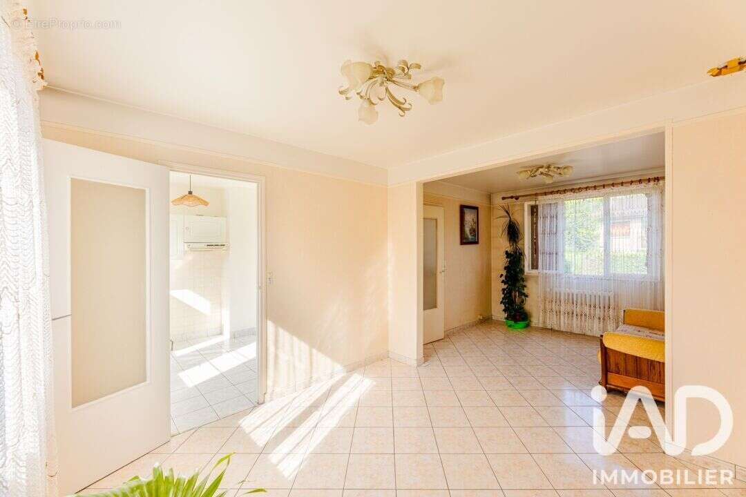 Maison 68 m² à Taverny  - photo 3