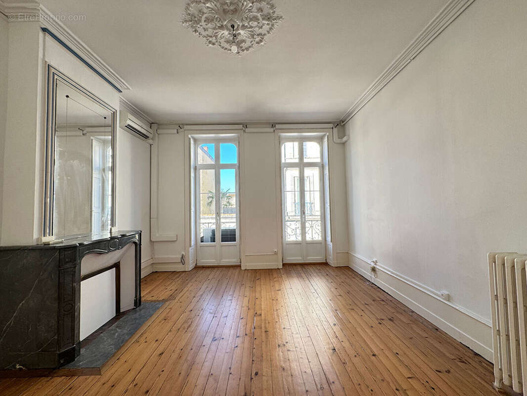 Maison à ROCHEFORT