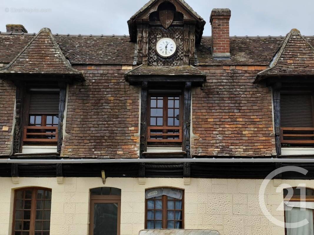 Maison à BEAUMONT-LE-ROGER