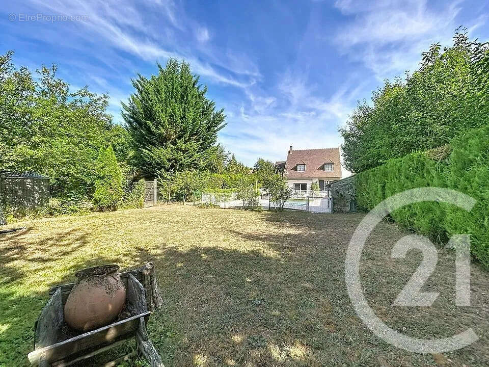 Maison à MAINCY