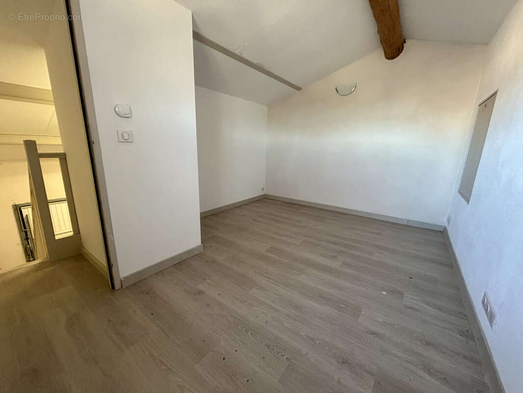 Maison à CRESPIAN