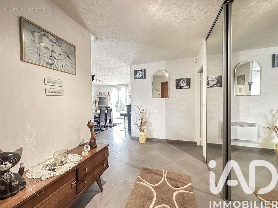 Maison 117 m² à Griselles  - photo 5