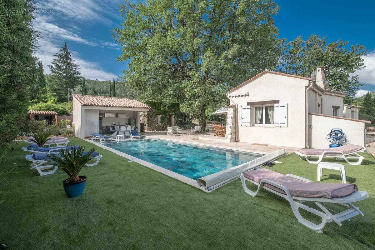 Maison à FIGANIERES