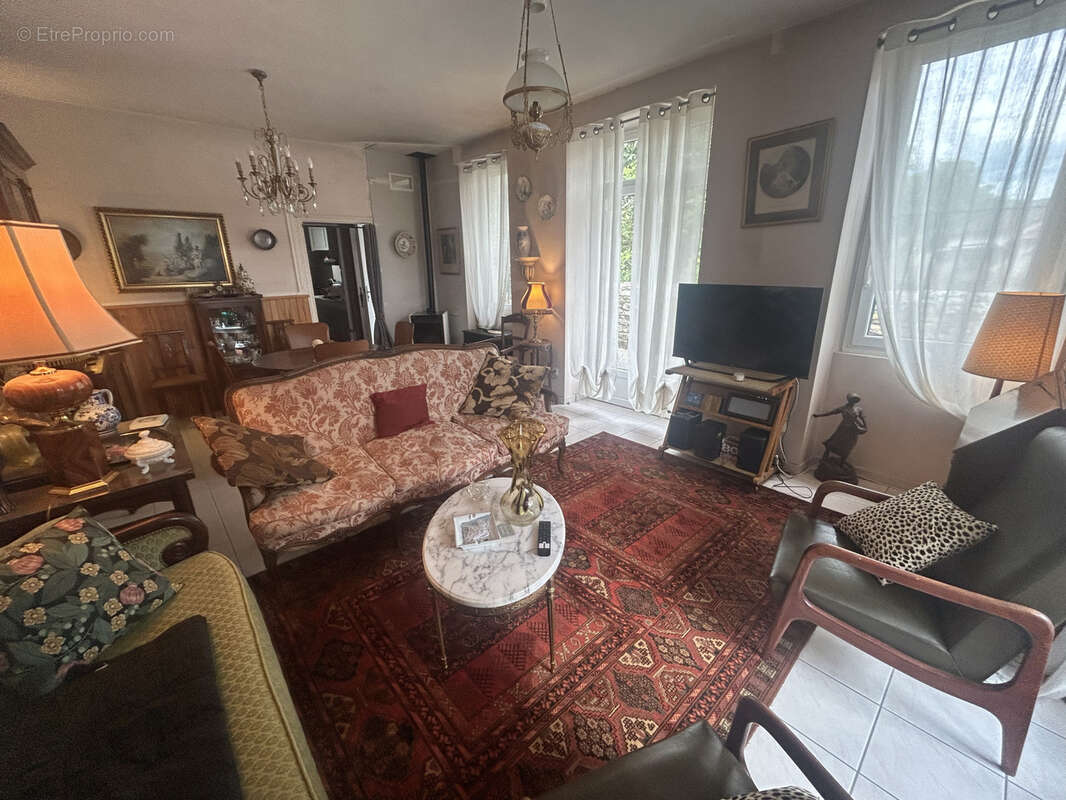 Maison à BETAILLE