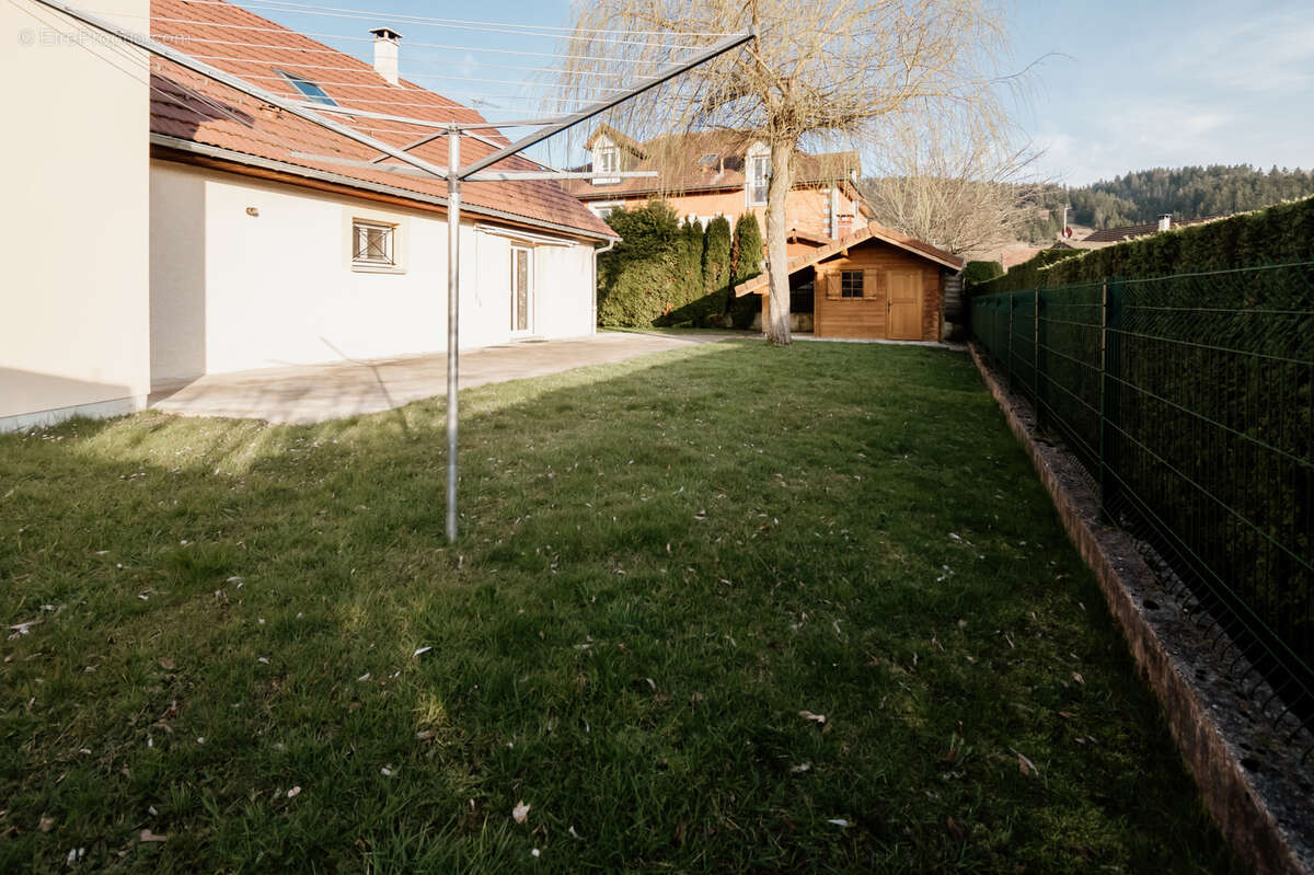 Maison à PONTARLIER