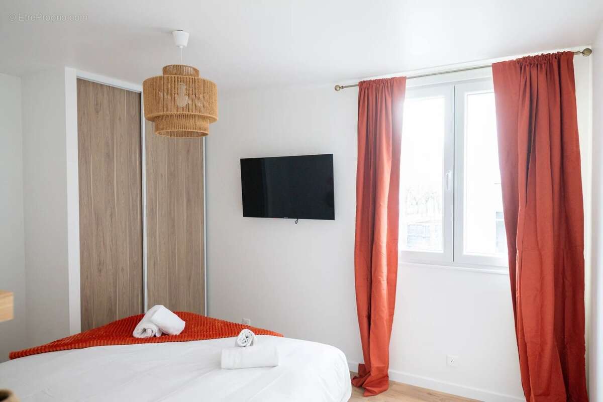 Appartement à PARIS-11E