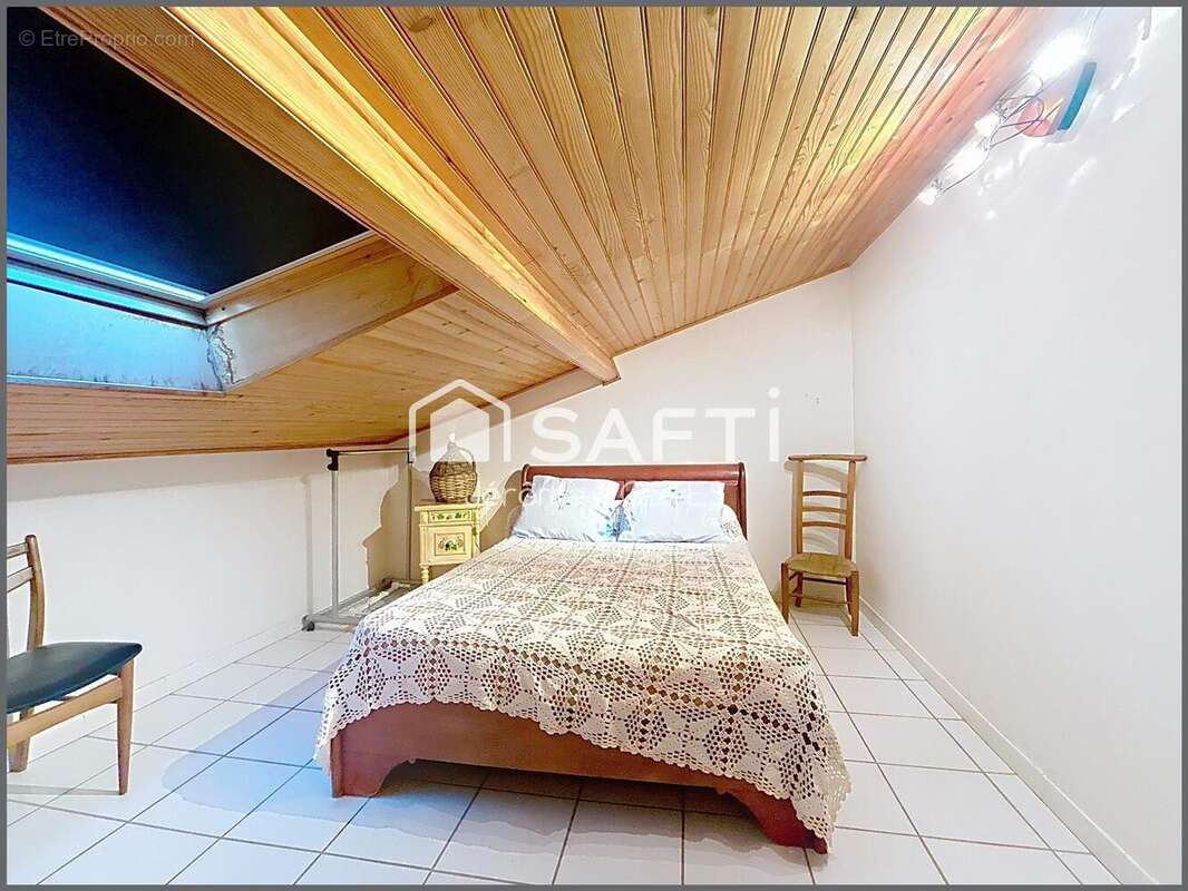 Photo 9 - Maison à MONTBARTIER