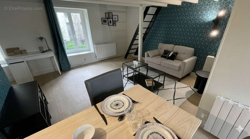 Appartement à SAINT-ETIENNE