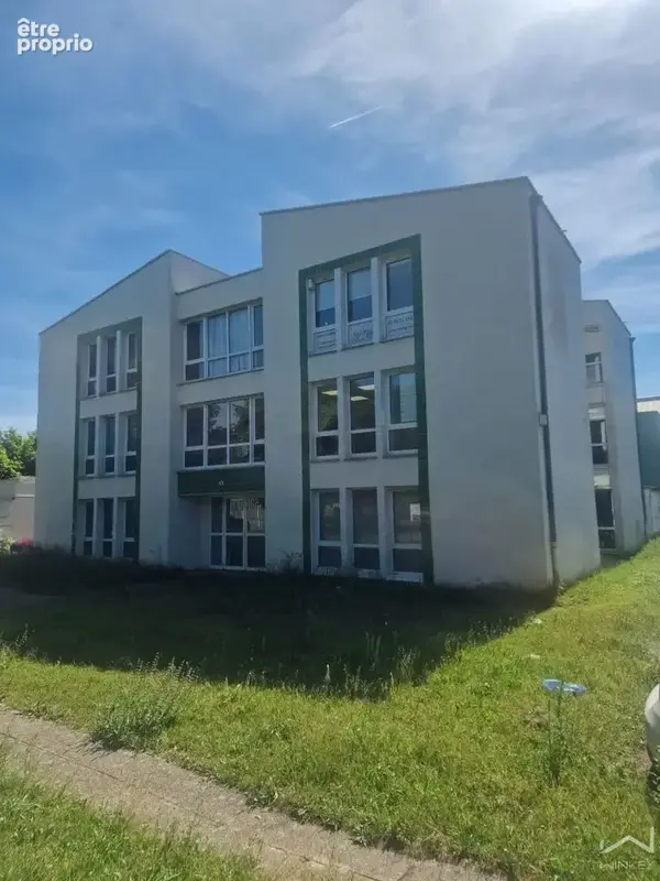 Photo Commerce à Croissy-Sur-Seine au prix de 425 000€