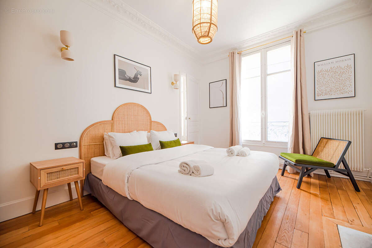 A vendre en exclusivite - immeuble secteur cathedrale - photo 4