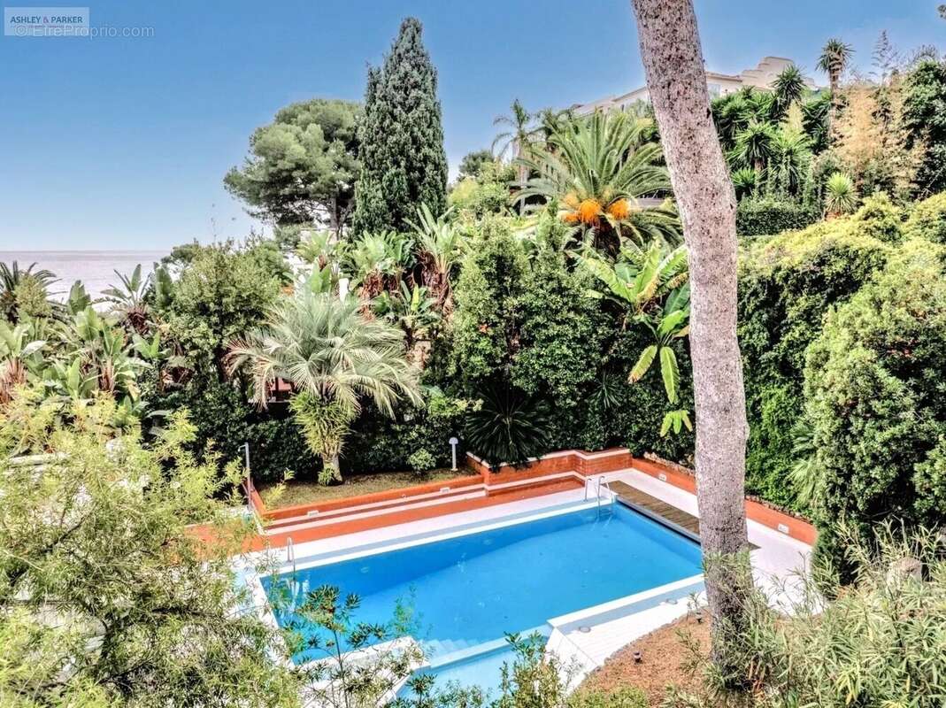 Maison à ROQUEBRUNE-CAP-MARTIN