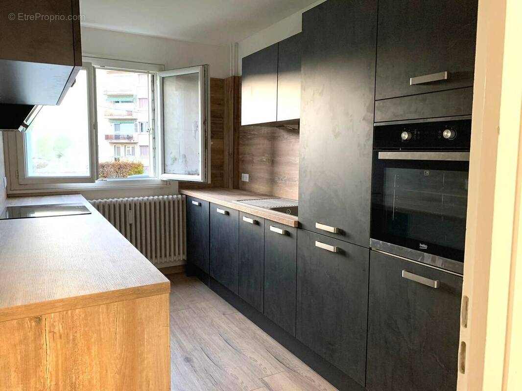 Appartement à ANNEMASSE