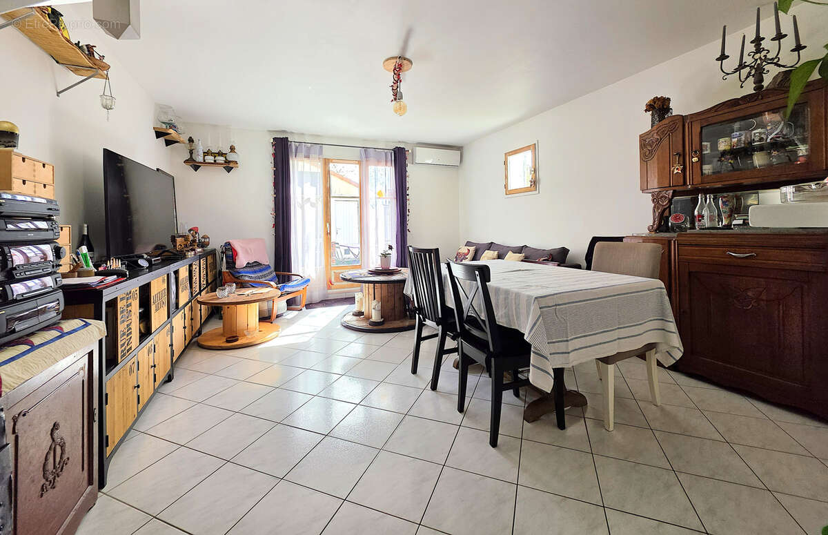 Maison à BAILLY-ROMAINVILLIERS