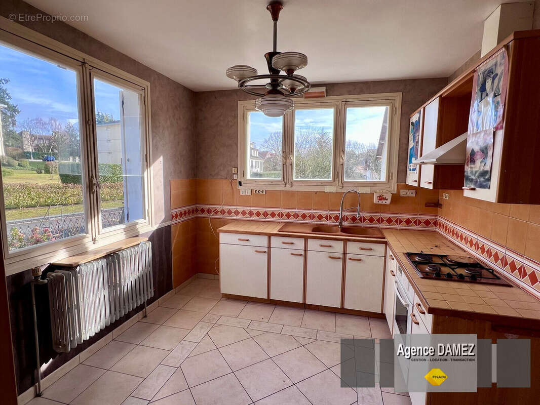 Maison à DOURDAN