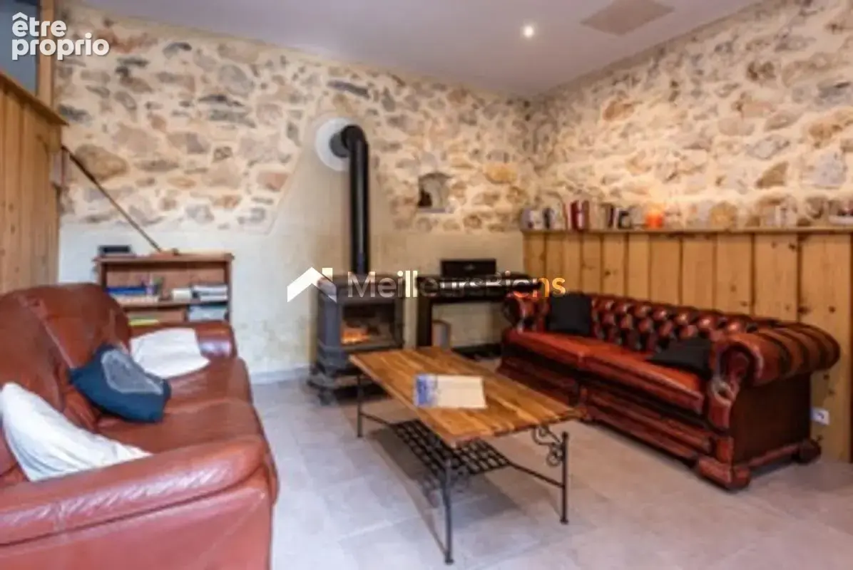 La palme – maison de village rénovée + chambre d’hôtes clé en main – 192 m² – garage – jardin – 542 000 € - photo 13