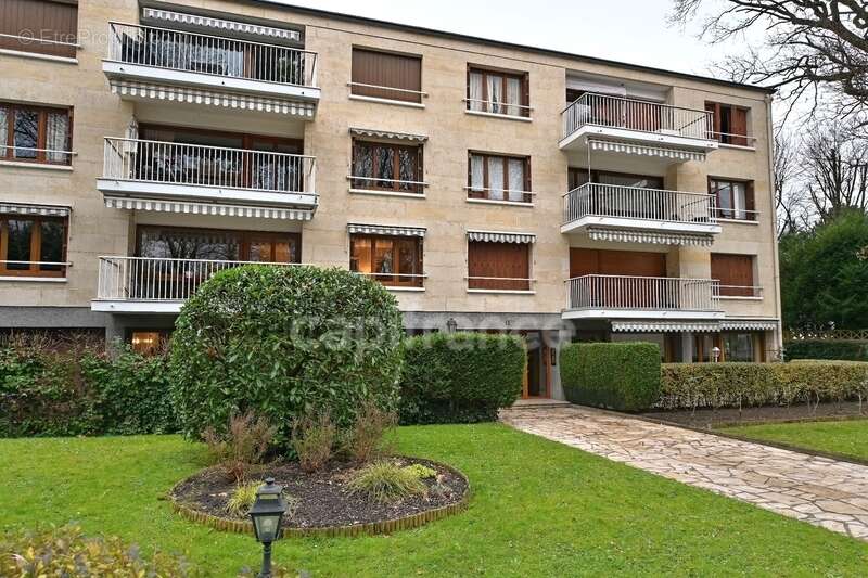 Appartement à MAISONS-LAFFITTE