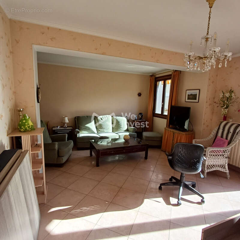 Maison à DAMMARIE-LES-LYS