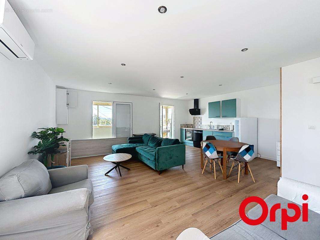 Toulon est - ortolan - faux t3 56m2 haut de villa - terrasse et stationnement - photo 2