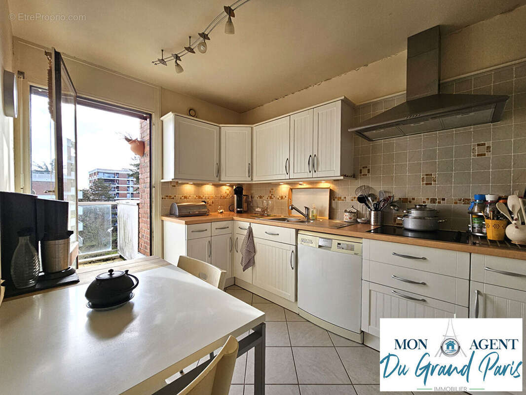 Appartement à JOUY-EN-JOSAS
