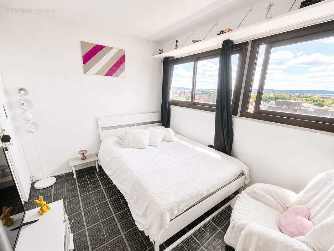 Appartement 85 m² à Carrieres-Sur-Seine  - photo 9