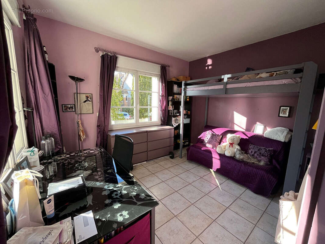 Maison Antony de 6 pièces d'environ 170 m² - photo 4