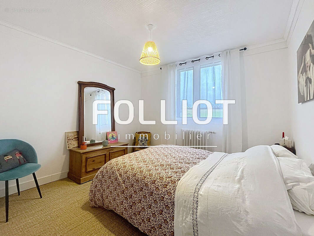 Maison à LINGREVILLE